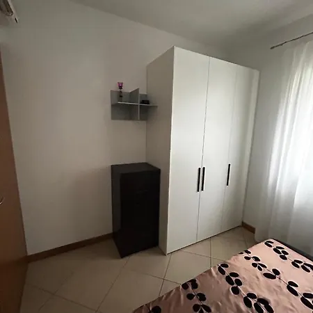 Villaggio Sant'andrea - With Gardenview Apartment *