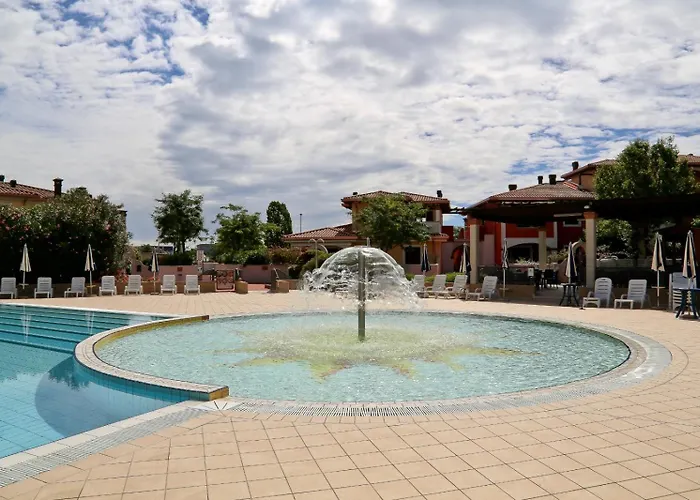 Villaggio Sant'andrea - With Gardenview アパート